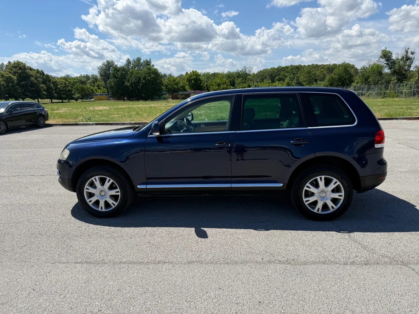 VW Touareg, снимка 2 - Автомобили и джипове - 54973816