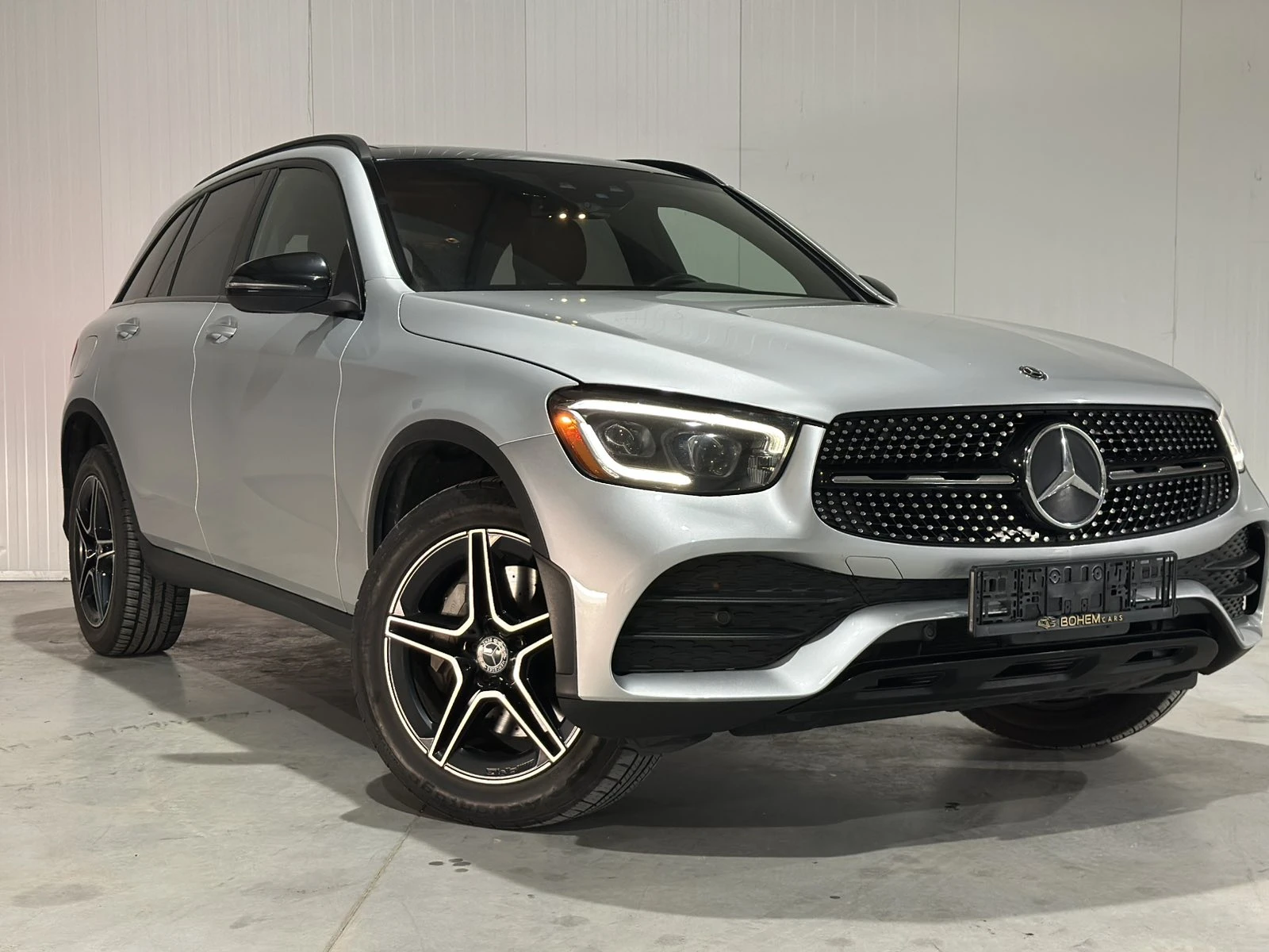 Mercedes-Benz GLC 300 AMG Package, снимка 8 - Автомобили и джипове - 55575603