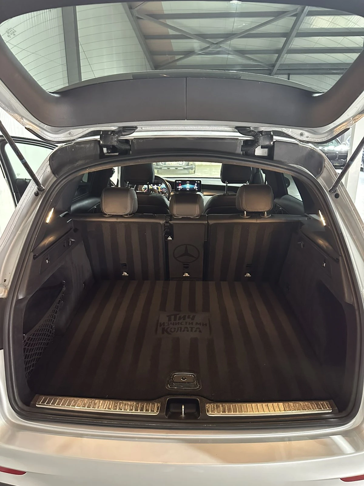 Mercedes-Benz GLC 300 AMG Package, снимка 15 - Автомобили и джипове - 55575603