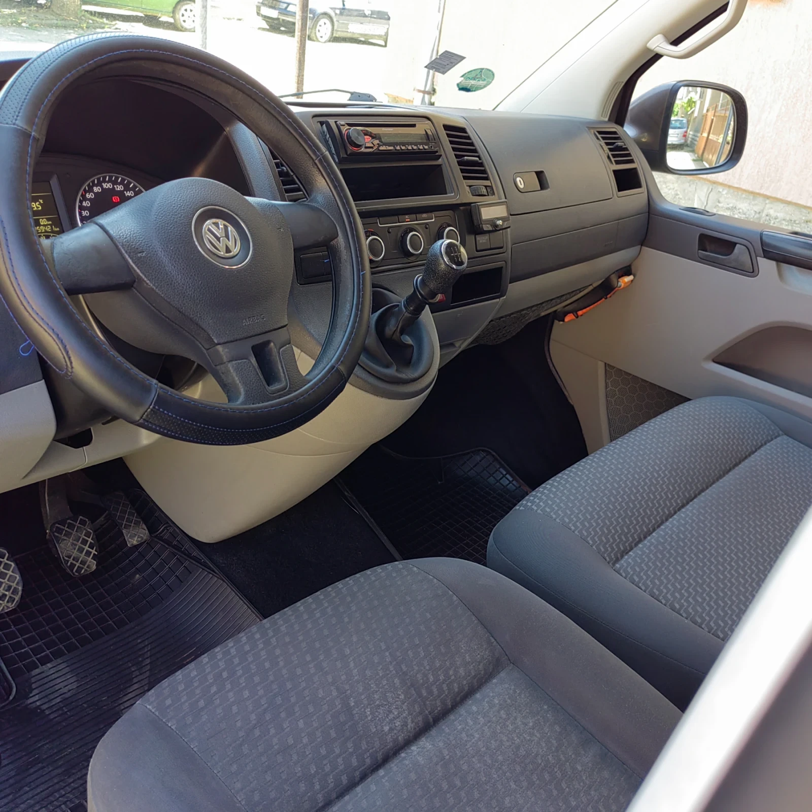 VW T5  - изображение 8