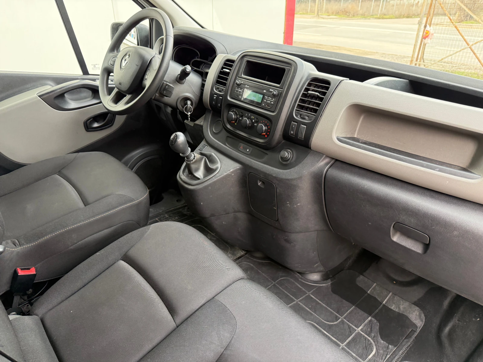 Renault Trafic 1.6DCI �����* 155� ��* ��������� | Mobile.bg � ����������� 16