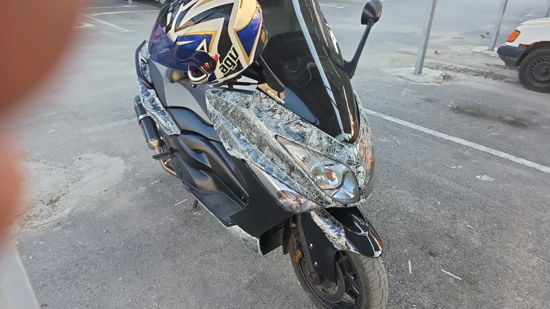 Yamaha T-max, снимка 4 - Мотоциклети и мототехника - 51927868