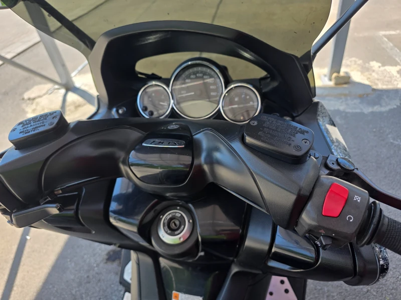 Yamaha T-max, снимка 11 - Мотоциклети и мототехника - 51927868