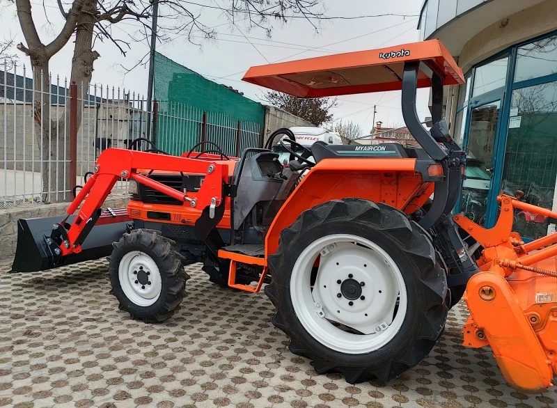 Трактор Kubota Скайтрак-Хасково, снимка 9 - Селскостопанска техника - 41025657