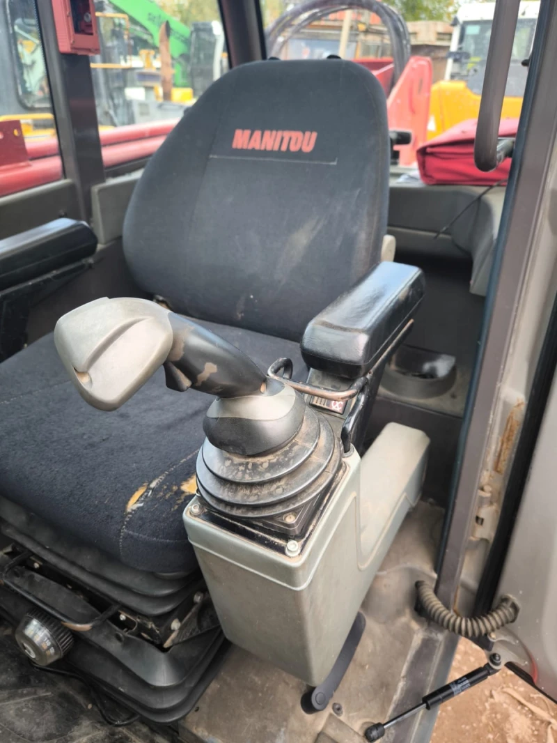 Телескопични товарачи Manitou MRT 2150+ С 2 БРОЯ УРЕДИ ЛИЗИНГ, снимка 15 - Индустриална техника - 52101138