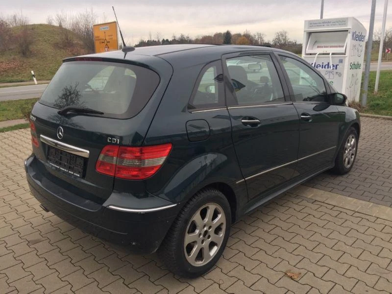 Рама и Каросерия за Mercedes-Benz B 200, снимка 2 - Части - 49501907