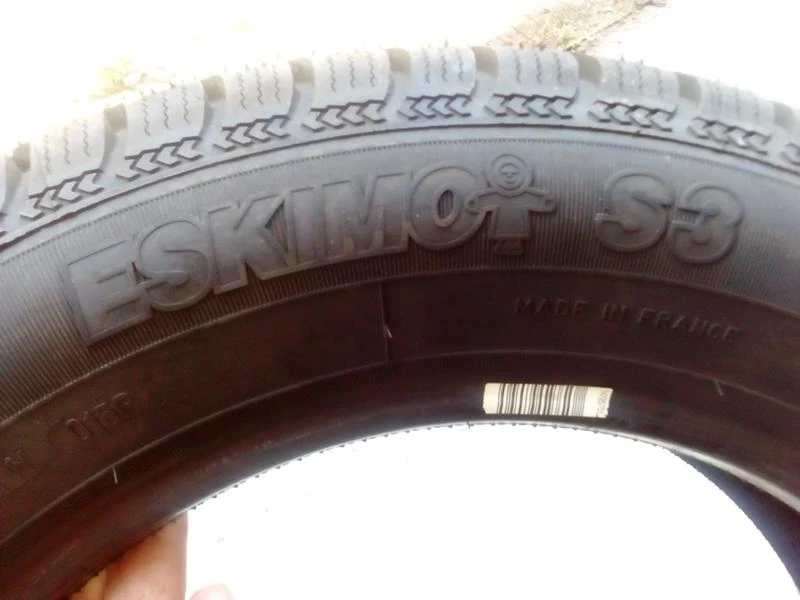 Гуми Зимни 175/65R15, снимка 5 - Гуми и джанти - 18699681