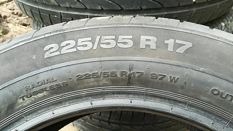 Гуми Летни 225/55R17, снимка 8 - Гуми и джанти - 25085550