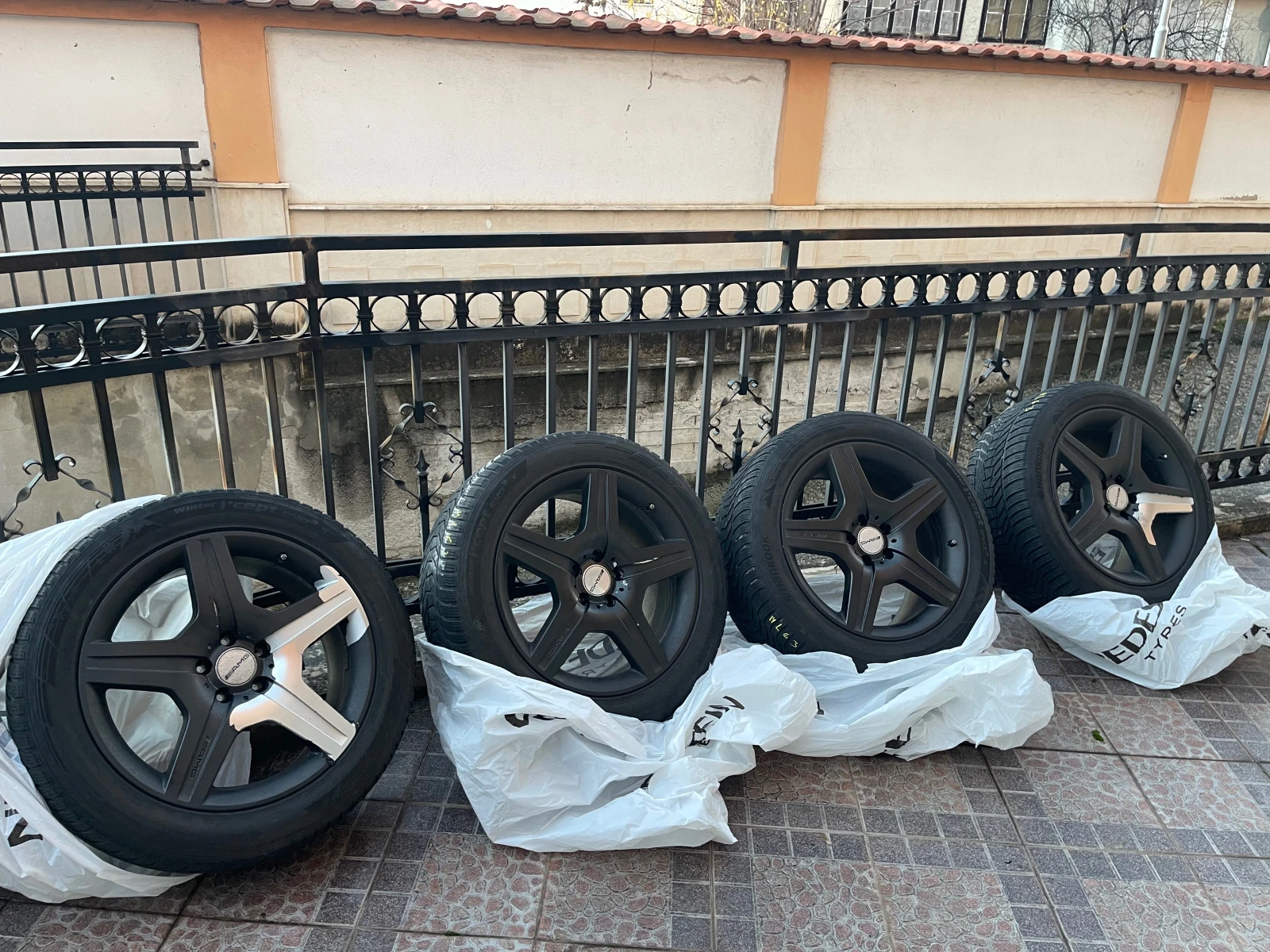    285/45R19  Mercedes-Benz ML | Mobile.bg   1