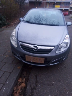 Opel Corsa 1.4i, снимка 1