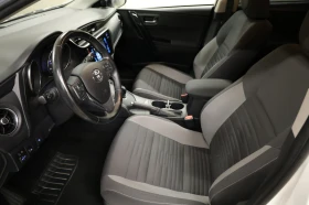 Toyota Auris 1.8 Hybrid, CVT, LED, Navi, Камера, Темпомат, снимка 11