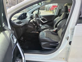 Peugeot 2008 1.2i 131k.c EURO 6B UNIKAT ITALIA ALLURE CAMERA - 10700 € / 20927.38 лв. - 96914085 6