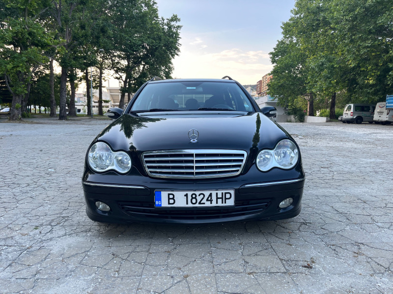 Mercedes-Benz C 220 CDI, снимка 1 - Автомобили и джипове - 46303495