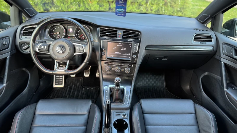 VW Golf GTi Performance, снимка 10 - Автомобили и джипове - 50744734