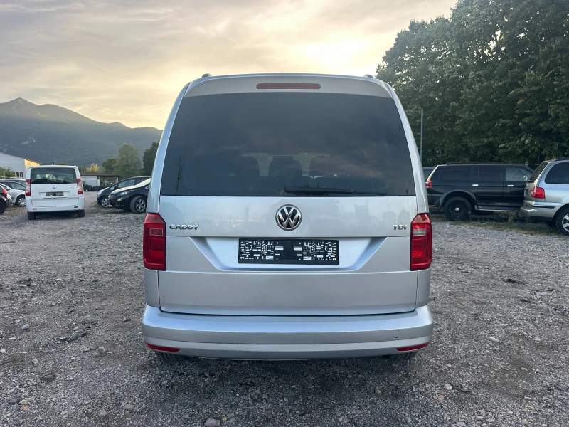 VW Caddy 2.0TDI 102kc DSG 7MESTA FULLL, снимка 4 - Автомобили и джипове - 51625376
