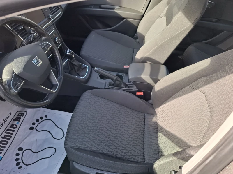 Seat Leon 1.6 - 105кс. 137000км. Панорама  навигация, снимка 7 - Автомобили и джипове - 52280676