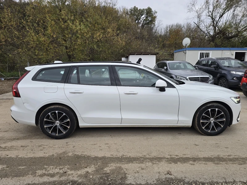 Volvo V60 2.0d 150к.с , снимка 8 - Автомобили и джипове - 52321760