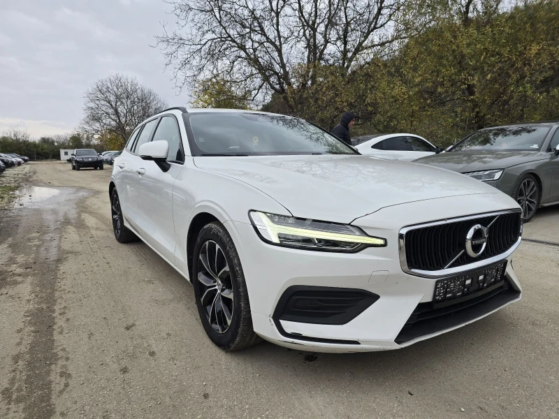 Volvo V60 2.0d 150к.с , снимка 2 - Автомобили и джипове - 52321760