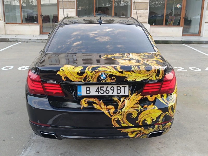 BMW 730 INDIVIDUAL VERSACE, снимка 9 - Автомобили и джипове - 52367413