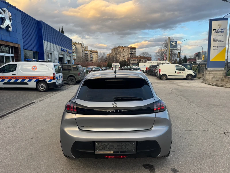 Peugeot 208, снимка 4 - Автомобили и джипове - 52944248