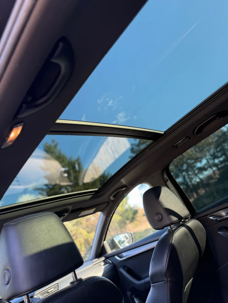 Skoda Octavia, снимка 10 - Автомобили и джипове - 52991360