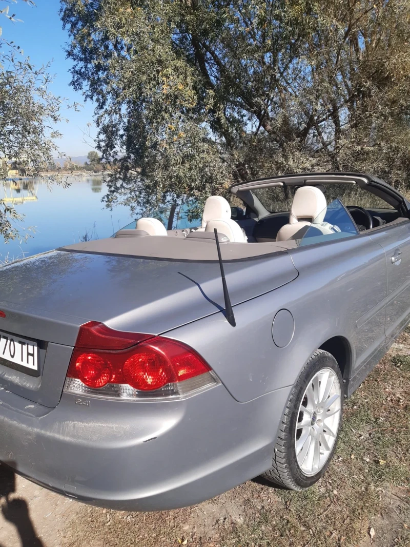 Volvo C70 Convertible, снимка 5 - Автомобили и джипове - 53392167
