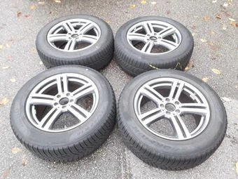 Mercedes-Benz GLC 200 * 4Matic AMG Line* АВТОФИНАНСИРАНЕ*  - изображение 5