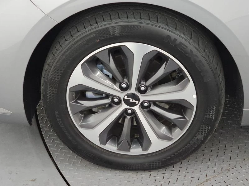 Kia K8 Noblesse Lite| 180�.�. | Mobile.bg � ����������� 5