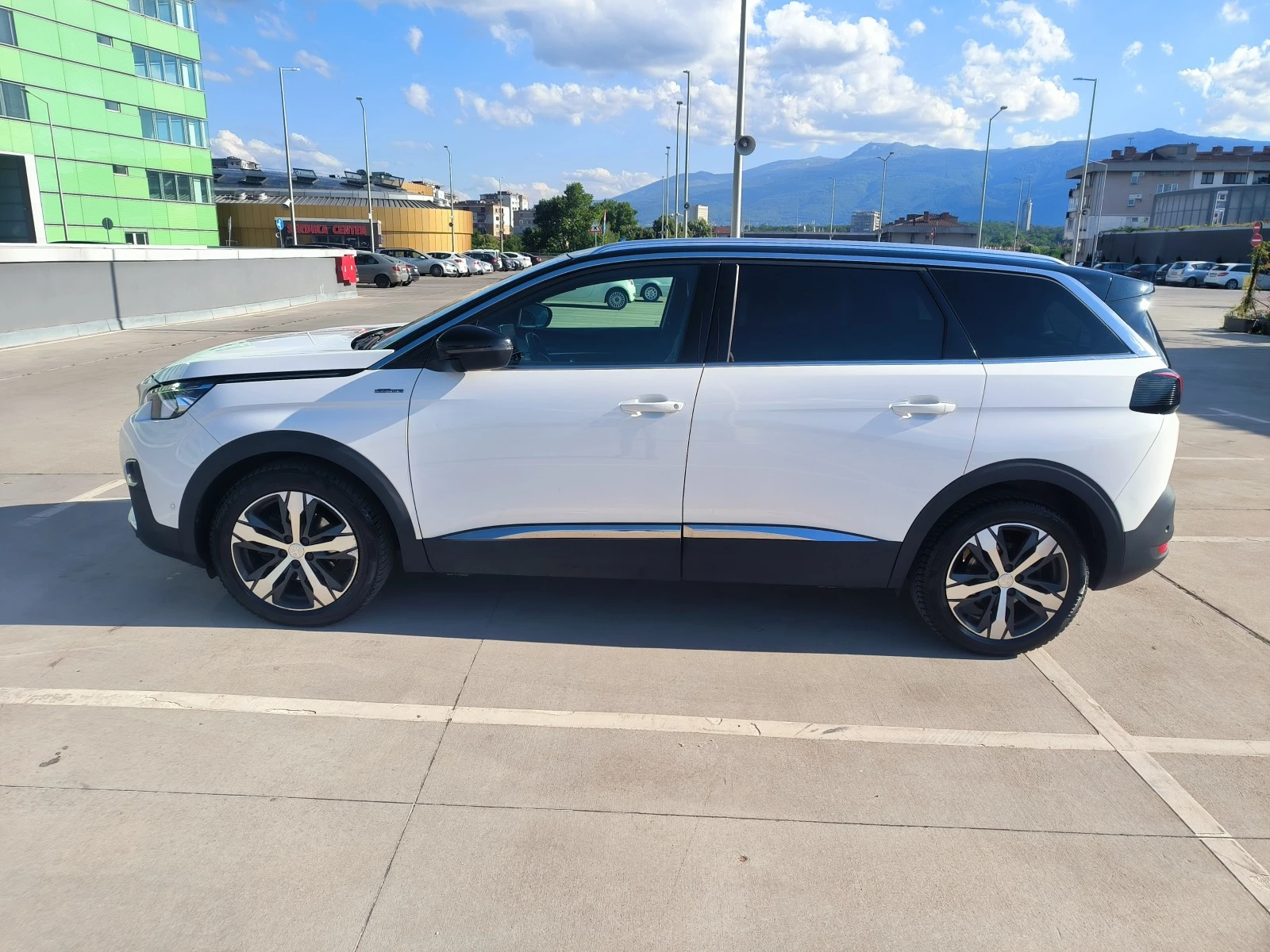 Peugeot 5008 1.6 PURETECH 180PS GT LINE AUTO/Швейцария/ОБСЛУЖЕН - изображение 3