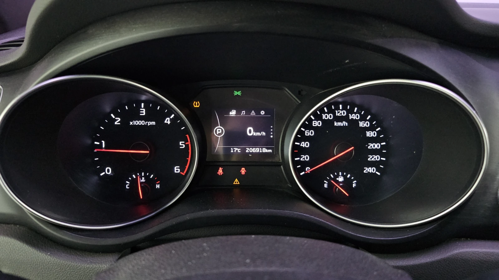 Kia Carnival All New 9-seater Luxury - изображение 9