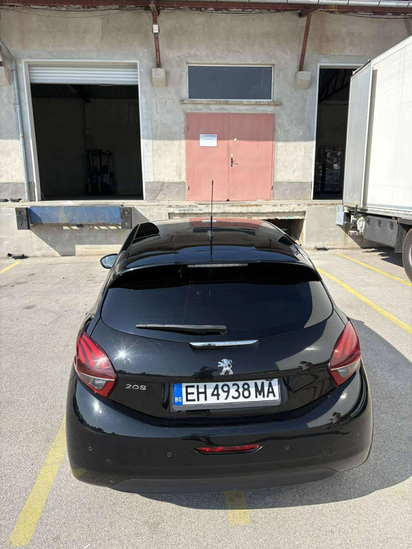 Peugeot 208 1.6HDI - изображение 7