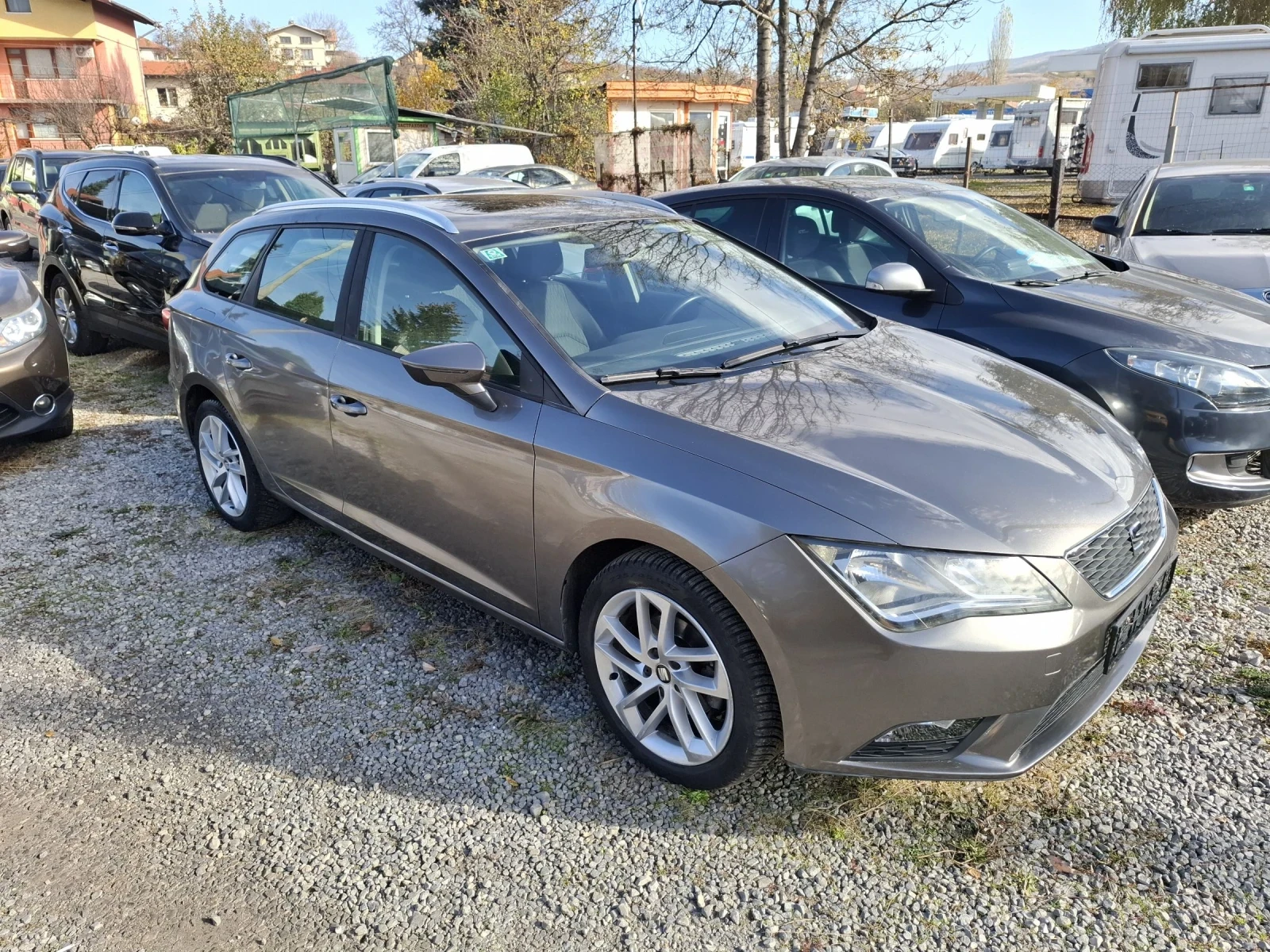 Seat Leon 1.6 - 105. 137000.    | Mobile.bg   2