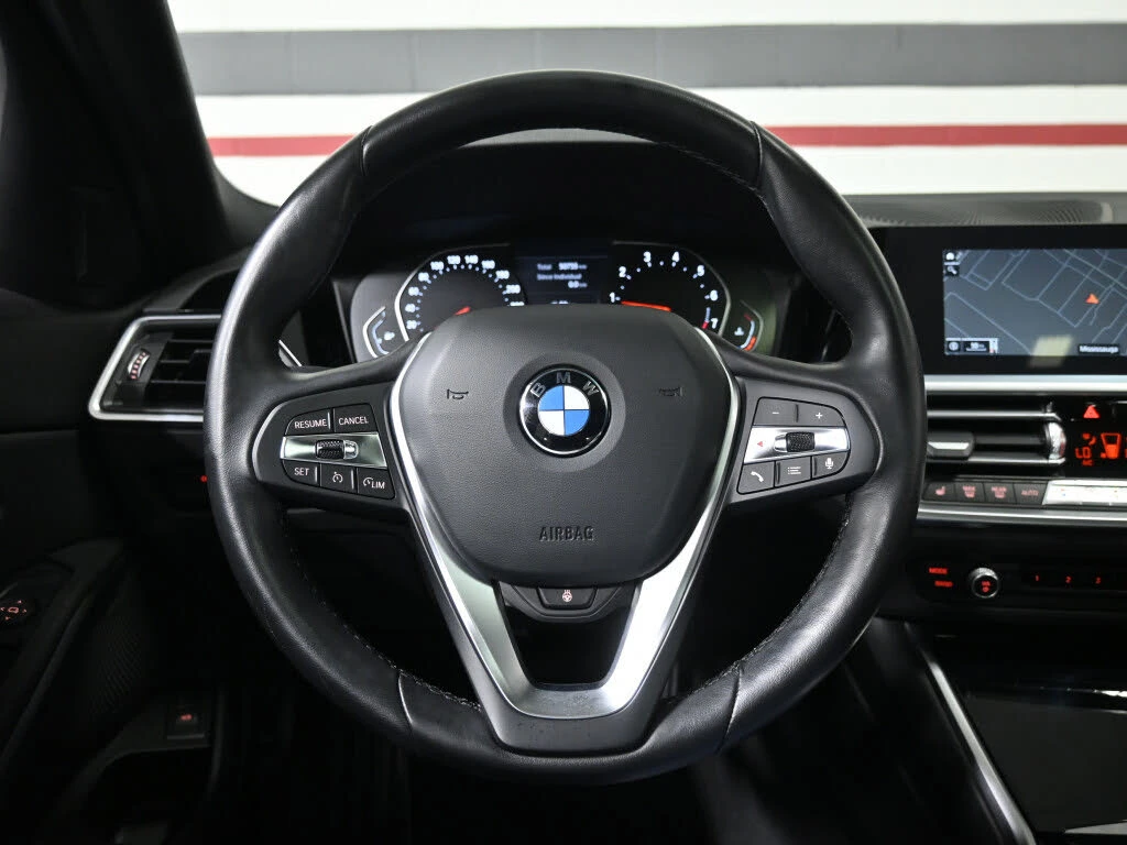 BMW 330 xDrive* АвтоКреди* (ЦЕНА ДО БГ) - изображение 10