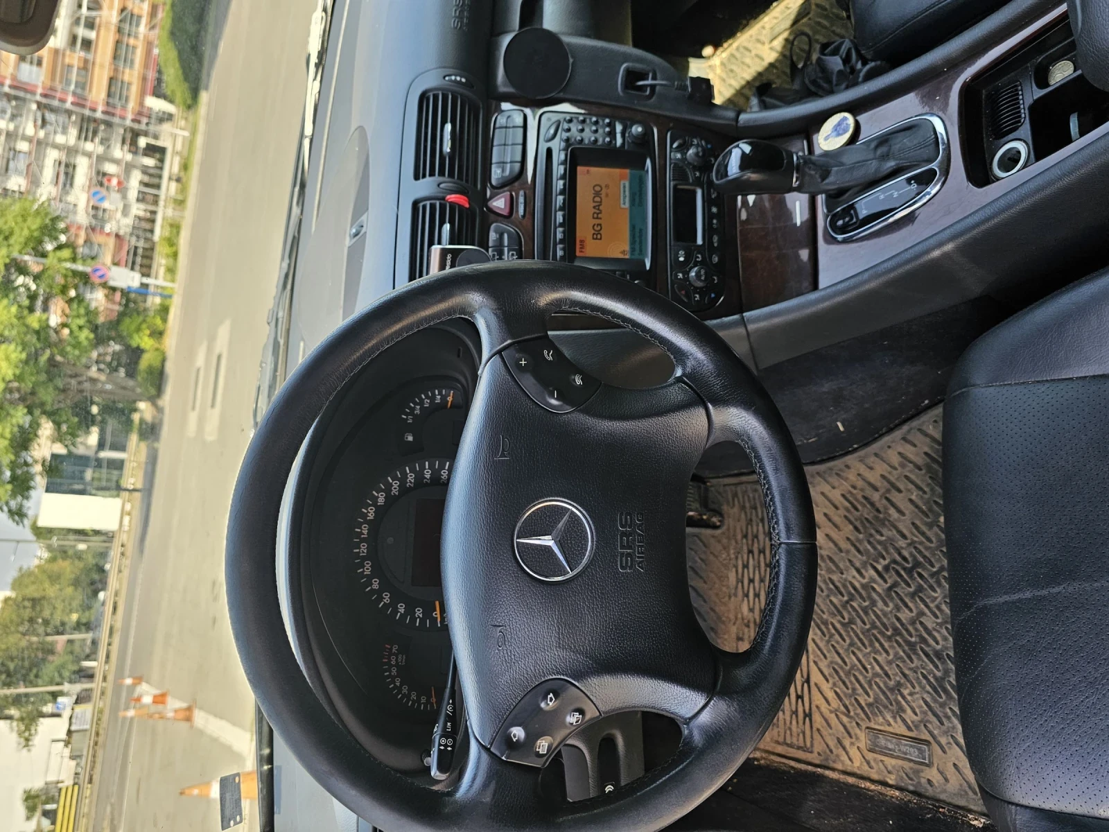 Mercedes-Benz C 320 Газова уредба. Гражданска до август 2026 - изображение 10