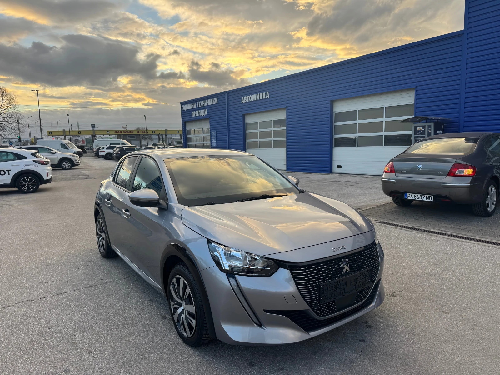 Peugeot 208  - изображение 7