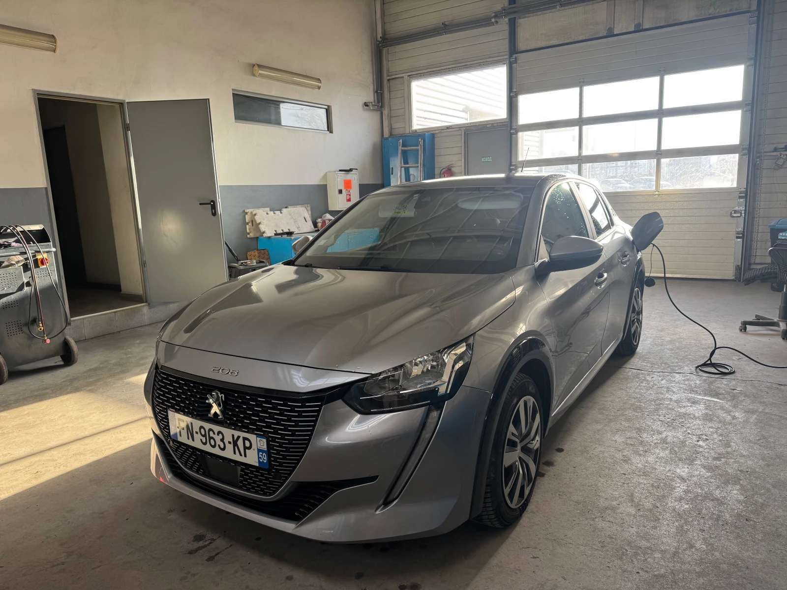 Peugeot 208 | Mobile.bg � ����������� 1
