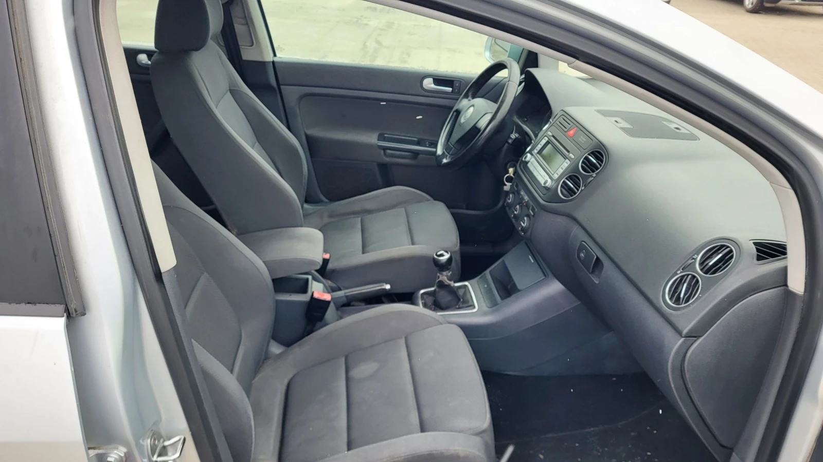 VW Golf Plus 1.9TDI-105 BXE - изображение 9