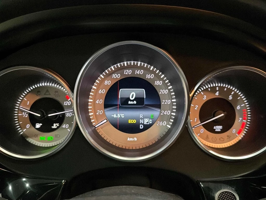 Mercedes-Benz CLS 550 * CARFAX * МАСАЖИ * H/K * ОБДУХВАНЕ  - изображение 8