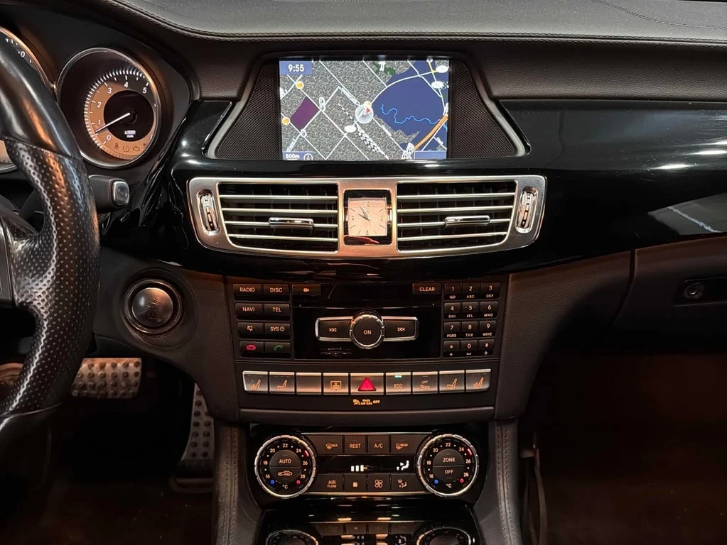 Mercedes-Benz CLS 550 * CARFAX * МАСАЖИ * H/K * ОБДУХВАНЕ  - изображение 10