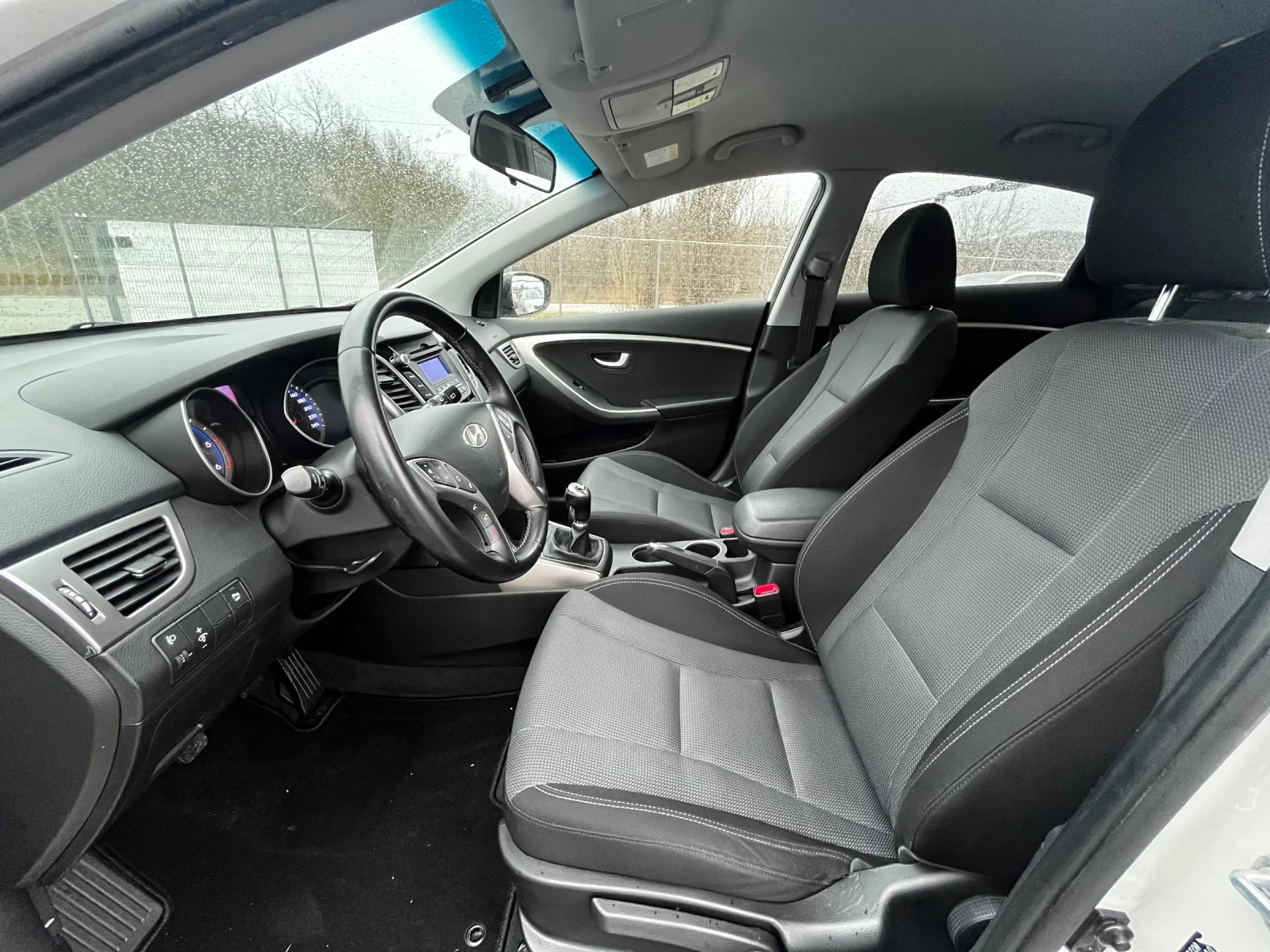 Hyundai I30 1.6CRDI Facelift | Mobile.bg � ����������� 9