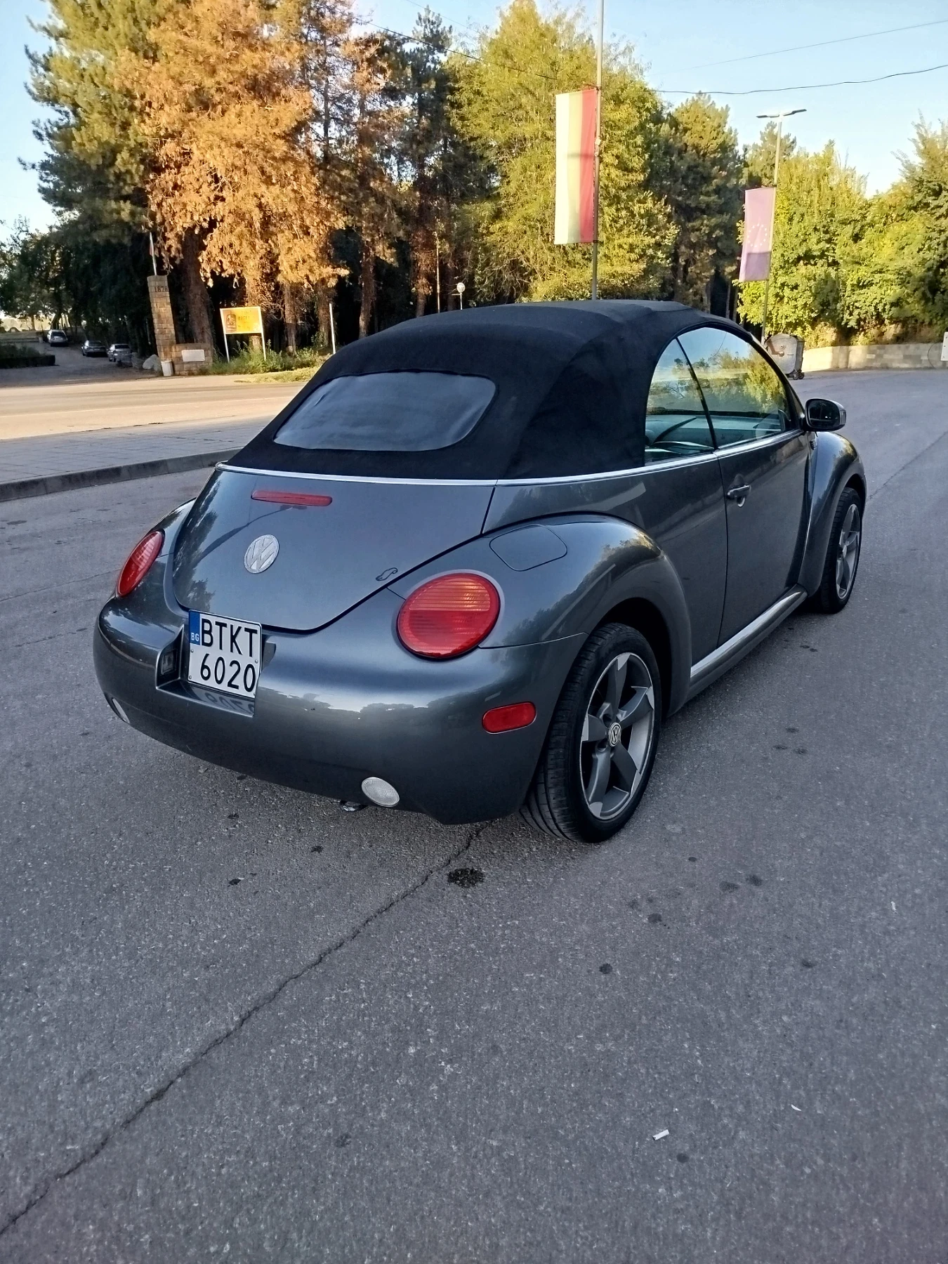 VW New beetle 2.0 ГАЗ АВТОМАТ , снимка 8 - Автомобили и джипове - 54167942