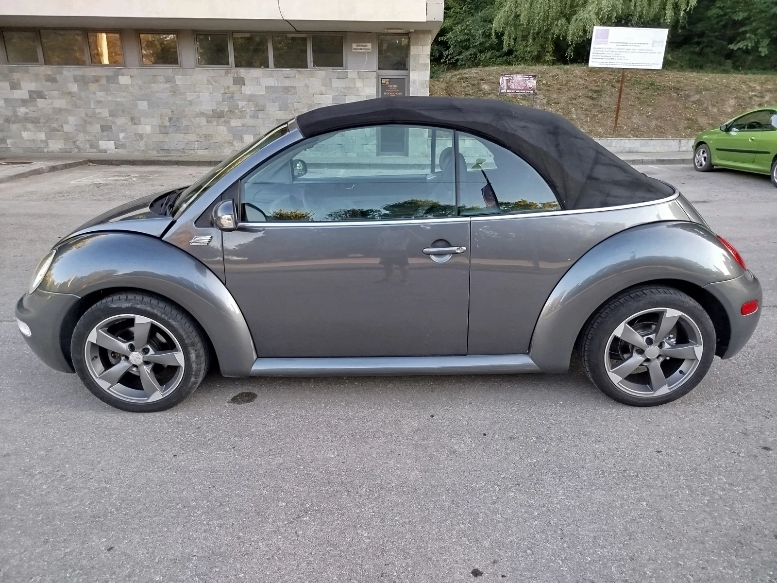 VW New beetle 2.0 ГАЗ АВТОМАТ , снимка 4 - Автомобили и джипове - 54167942