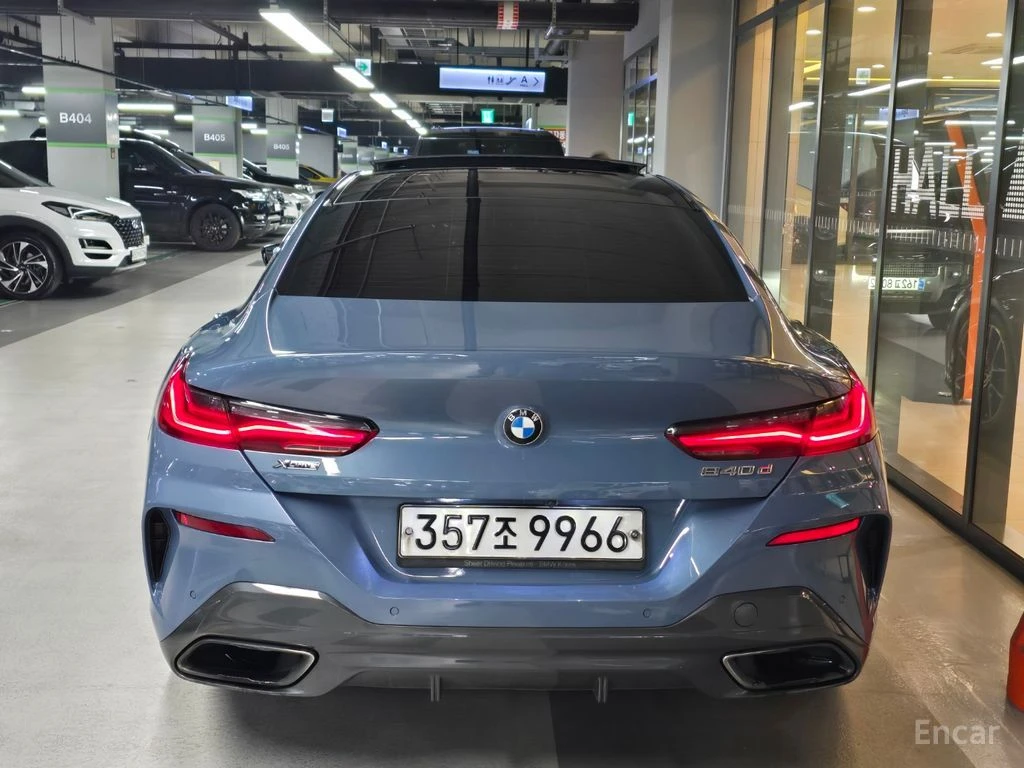 BMW 840 d M Sport xDrive* BOWERS & WILKINS* 360* HEAD-UP* , снимка 4 - Автомобили и джипове - 54555253