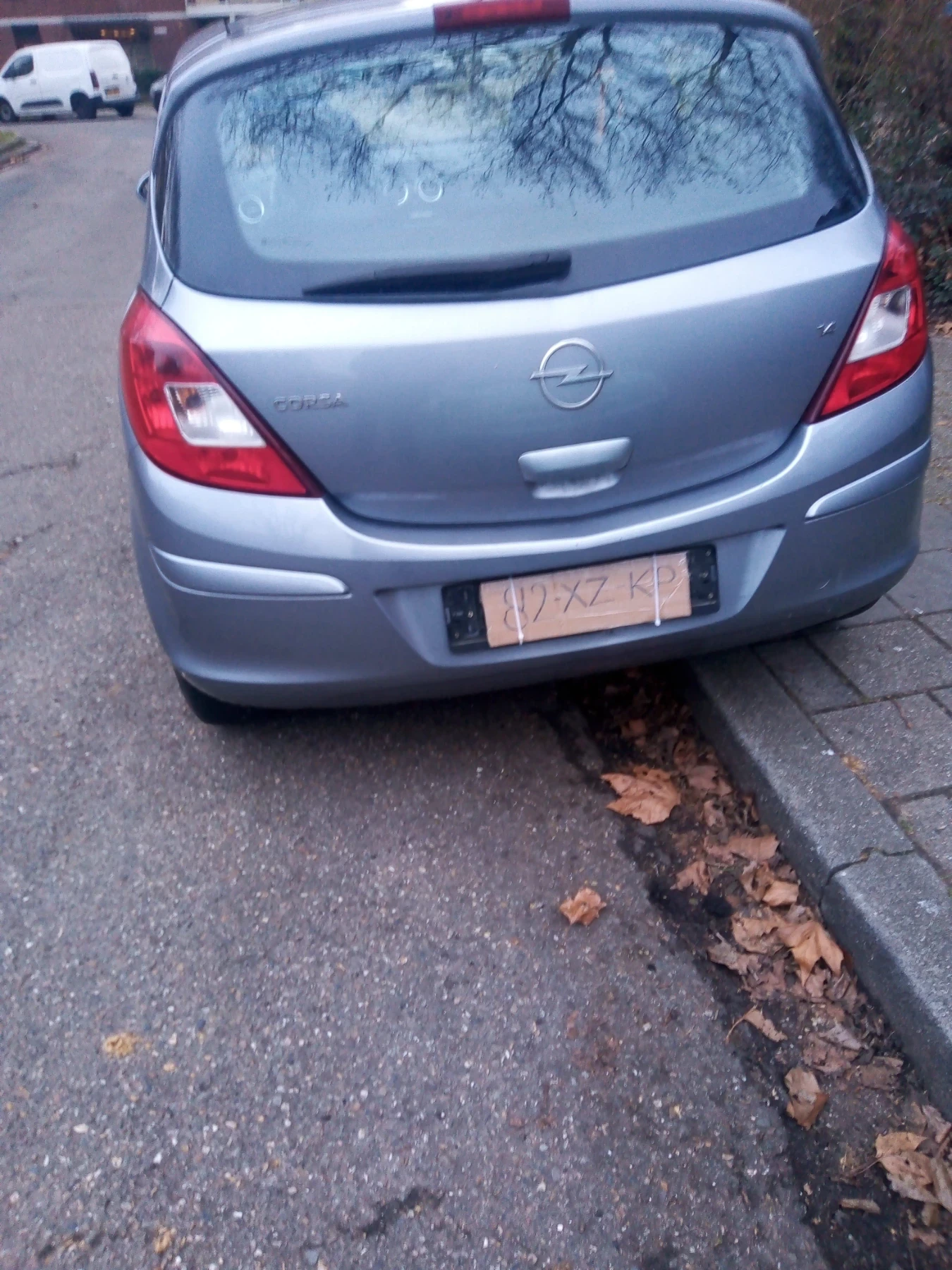 Opel Corsa 1.4i, снимка 2 - Автомобили и джипове - 54647707