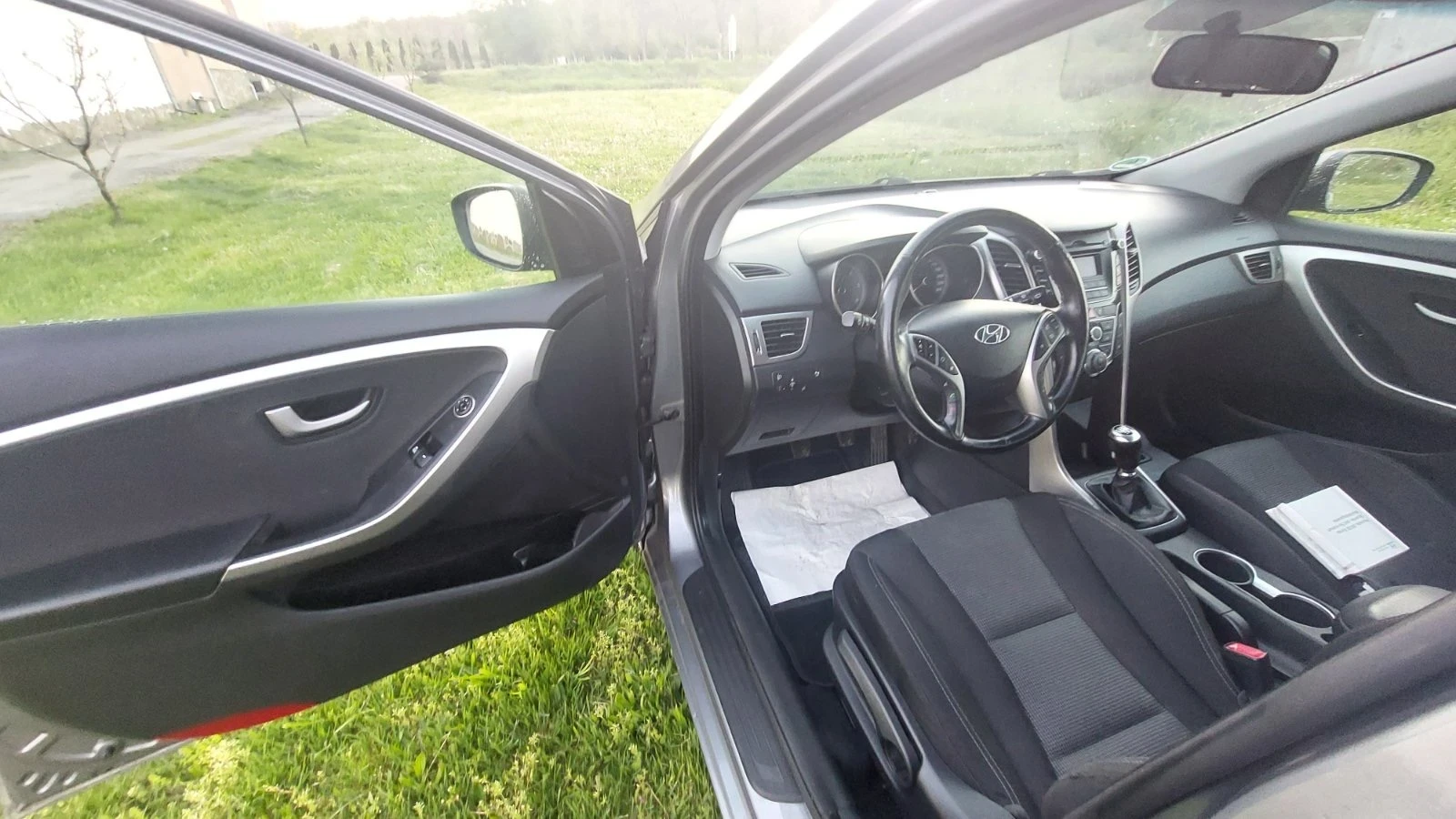 Hyundai I30 1.4 CRDI, снимка 12 - Автомобили и джипове - 54731629
