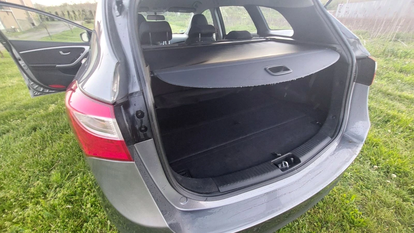 Hyundai I30 1.4 CRDI, снимка 14 - Автомобили и джипове - 54731629