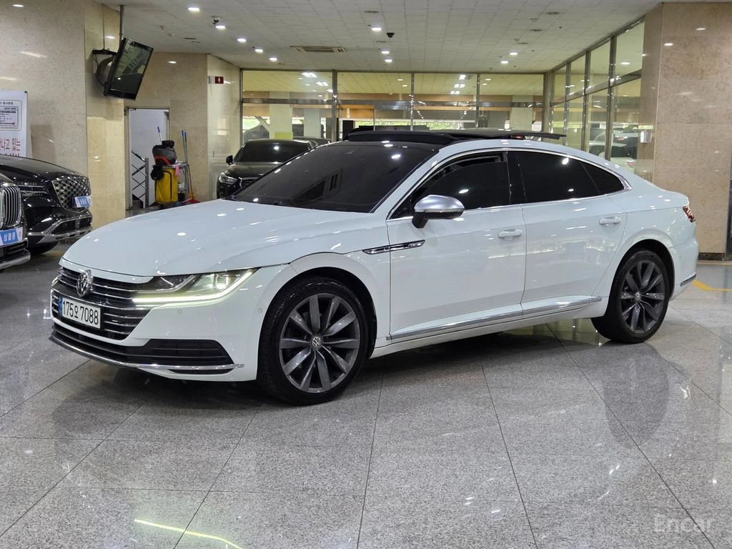 VW Arteon 2.0* TDI* PRESTIGE* ОБДУХВАНЕ* 360КАМЕРА* ДИГИТАЛН