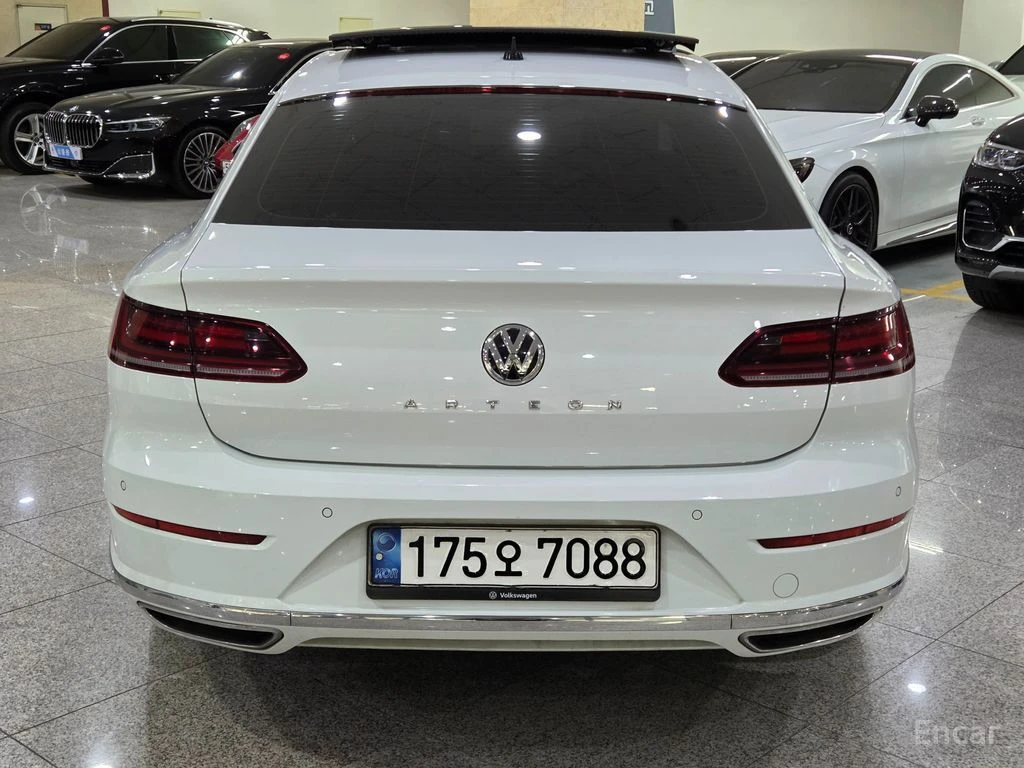 VW Arteon 2.0* TDI* PRESTIGE* ОБДУХВАНЕ* 360КАМЕРА* ДИГИТАЛН, снимка 5 - Автомобили и джипове - 54808203