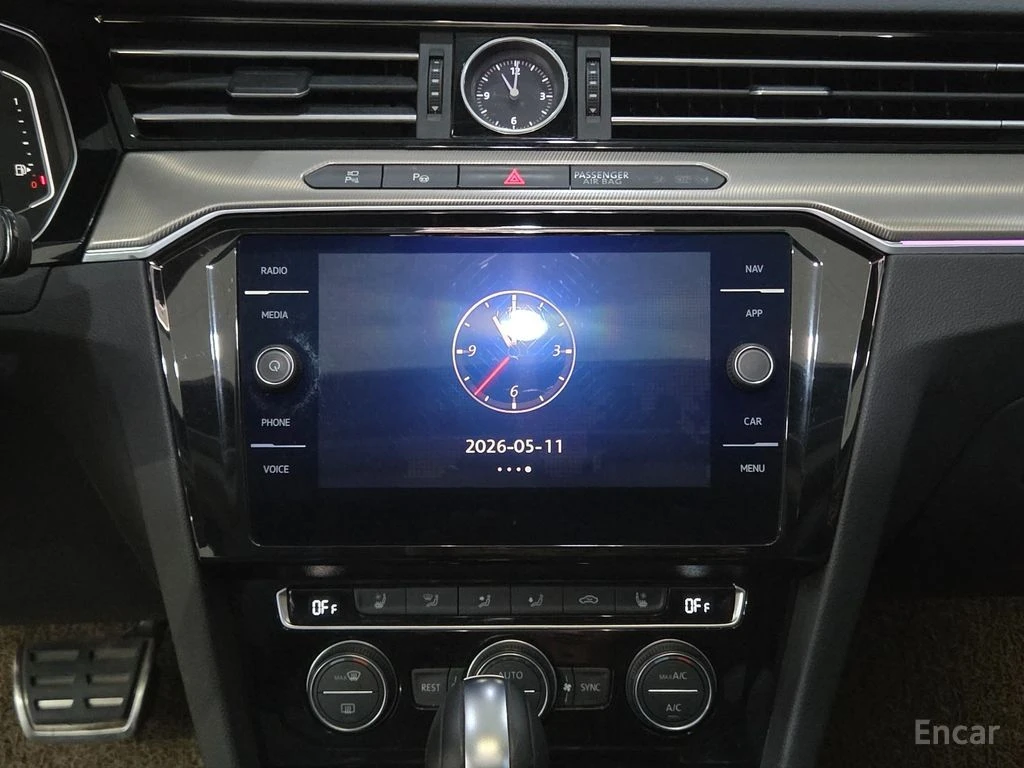 VW Arteon 2.0* TDI* PRESTIGE* ОБДУХВАНЕ* 360КАМЕРА* ДИГИТАЛН, снимка 10 - Автомобили и джипове - 54808203