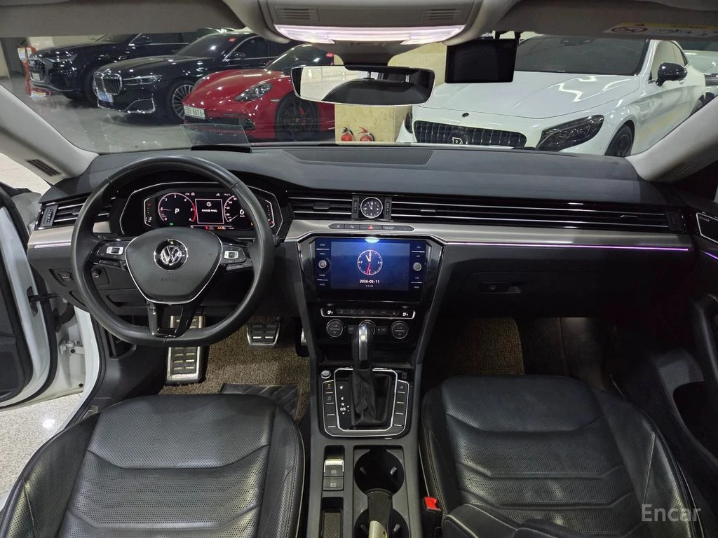 VW Arteon 2.0* TDI* PRESTIGE* ОБДУХВАНЕ* 360КАМЕРА* ДИГИТАЛН, снимка 8 - Автомобили и джипове - 54808203